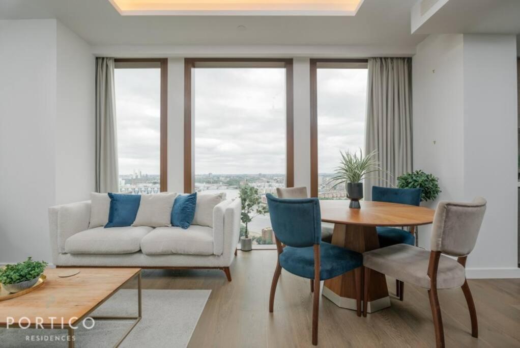 Appartamento Stunning 2-bed With Pool In Nine Elms *